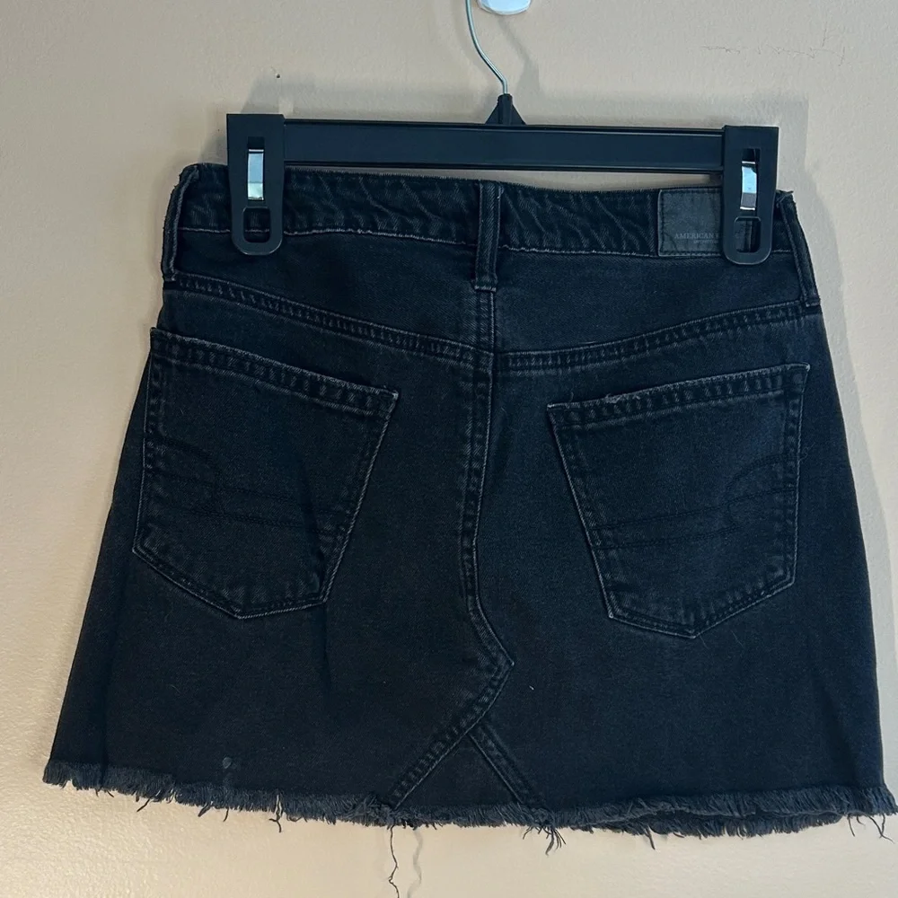 American Eagle Outfitters Dark Denim Skirt - Picture 4 of 6